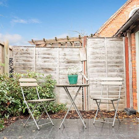 Upton Snodsbury Host & Stay - Snodsbury Barn מראה חיצוני תמונה